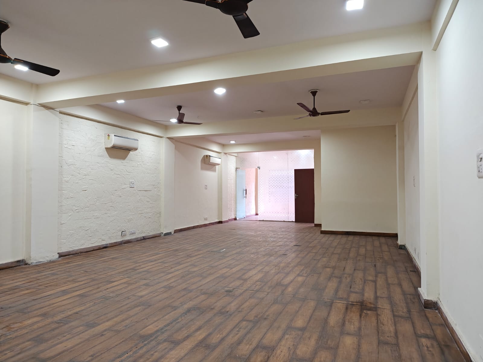 bareshell Office Space