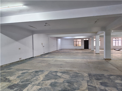 Warehouse 5000 sqft